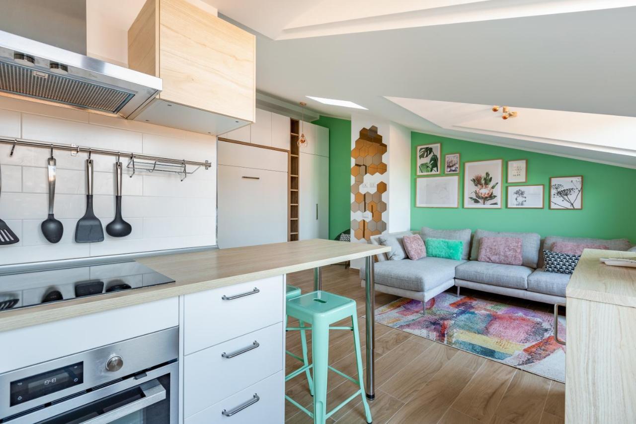 Cozy Studio W/Parking 5 Min Walk From The Bus Stop มิลาน ภายนอก รูปภาพ